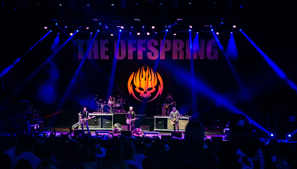 Photos: PIQNIQ – The Offspring Performance